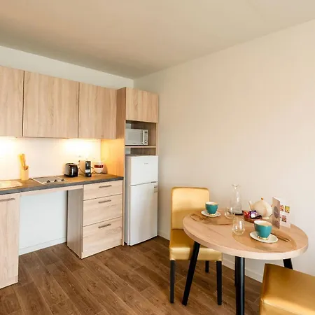 Aparthotel Quality - Les Capucins 3*