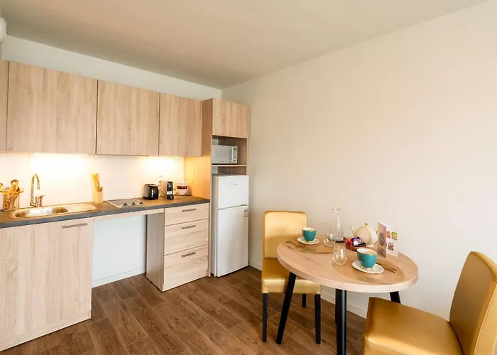 Aparthotel Quality - Les Capucins 3*